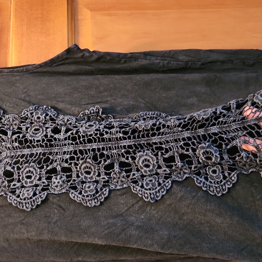 Gimmicks by BKE Black Tank Top with Sexy Lace Front - Picture 2 of 4